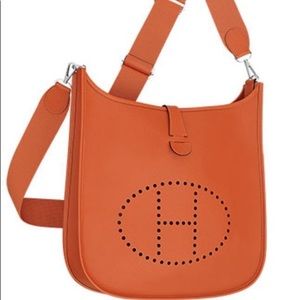🦄Hermes Evelyne III 🦄in fire orange taurillon clemence leather PM